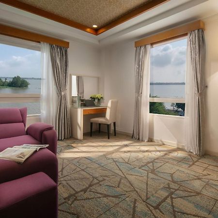 Nesta Hotel Кантхо Экстерьер фото